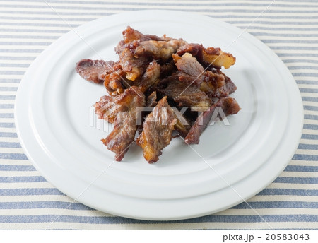 Thai Food Deep Fried Beef on A Plate Thai Food Deep Fried Beef on A Plate 20583043