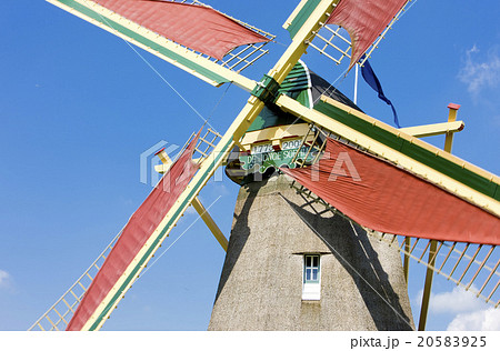 windmill, Ooievaarsdorp, Netherlands windmill, Ooievaarsdorp, Netherlands 20583925