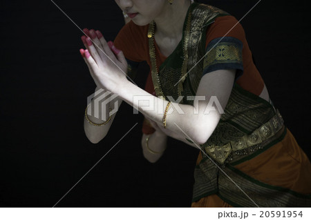 踊る日本人 踊る日本人 20591954