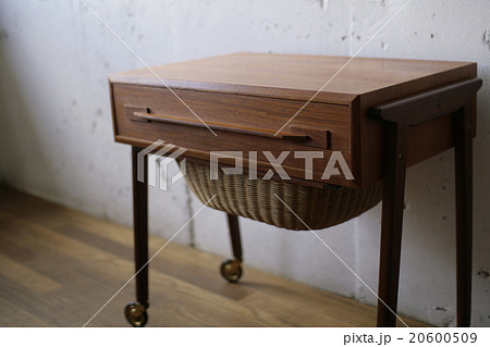 sewing sewing 20600509
