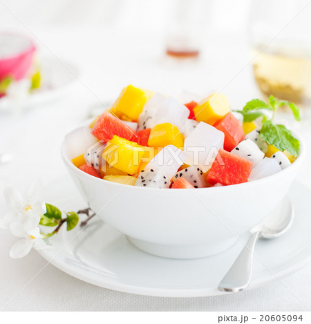 Bowl of fresh exotic fruit salad Healthy breakfast 20605094