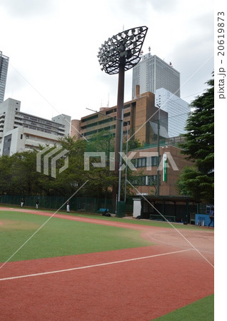 人工芝の野球場 豊島区総合体育場 野球場 東京都豊島区東池袋 4 41 30 の写真素材