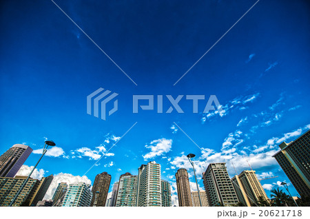 ビル群と青空,ローアングル, 20621718