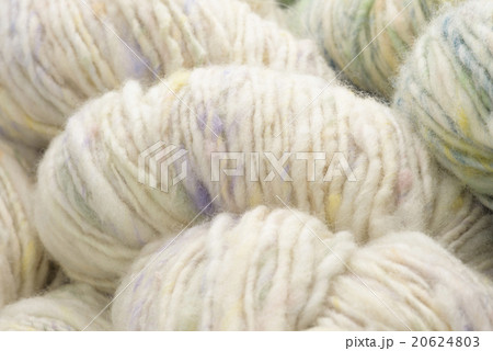 手つむぎの毛糸 手つむぎの毛糸 20624803
