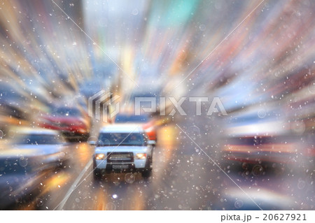 Night traffic car road blur light snow 20627921