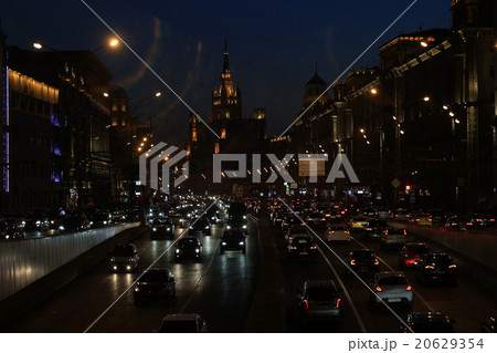 Night city background, blur background Road 20629354