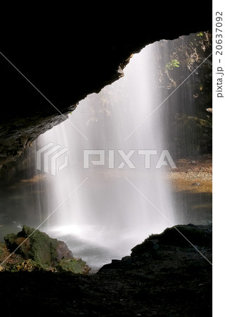 龍頭ヶ滝(雄滝)・・・裏見の滝 龍頭ヶ滝(雄滝)・・・裏見の滝 20637092