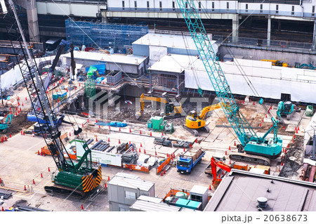 渋谷駅東口の工事現場 20638673