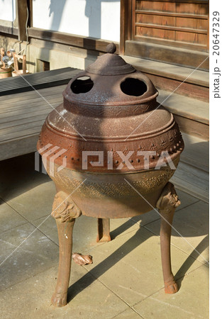 雑司ケ谷散歩：香炉　日蓮宗宝城寺 20647329