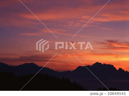 長野県 北アルプス 種池山荘附近から剣岳夕景 長野県 北アルプス 種池山荘附近から剣岳夕景 20649543