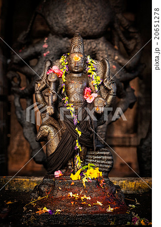Murugan image. Brihadishwara Temple, Tanjore Murugan image. Brihadishwara Temple, Tanjore 20651278