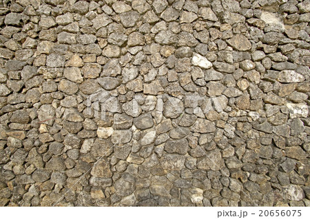 Stone wall background or texture 20656075