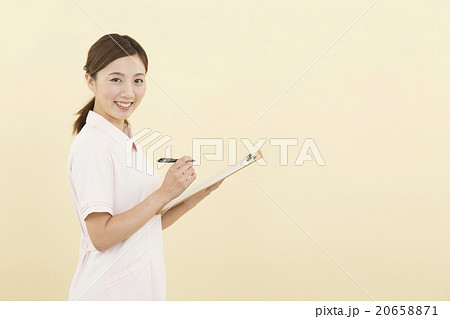 白衣の女性 白衣の女性 20658871