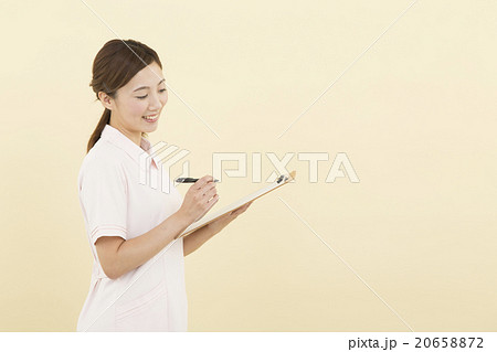 白衣の女性 白衣の女性 20658872