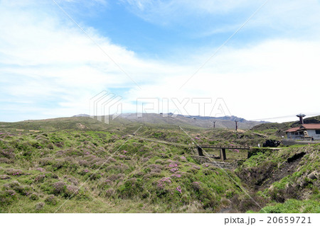 阿蘇山とロープウェイ 阿蘇山とロープウェイ 20659721
