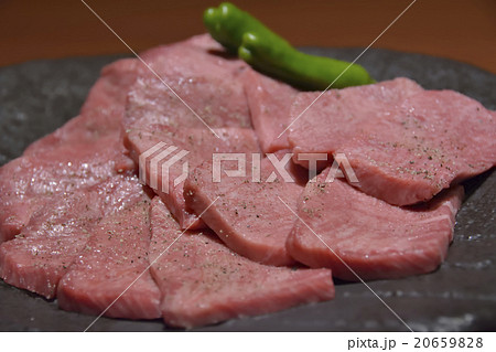 厚切り牛タンの塩コショウ味 20659828