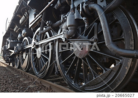 Steam Locomotive 20665027
