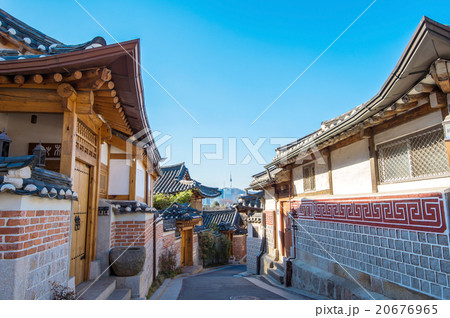 Bukchon Hanok Village,Traditional Korean style. Bukchon Hanok Village,Traditional Korean style. 20676965