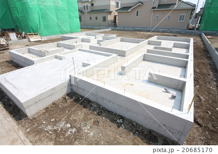 住宅　木造住宅　基礎工事　施工例 20685170