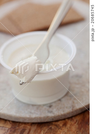 Cream cheese 20685745