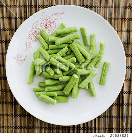 green cow pea green cow pea 20688821