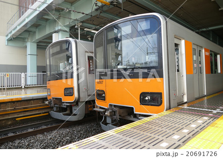 田園都市線　東武　50000型　たまプラザ駅 20691726