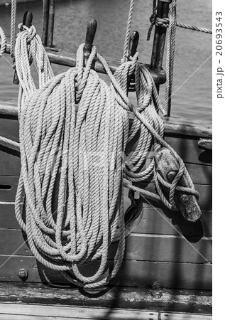 Blocks and rigging at the old sailboat, close-up 20693543