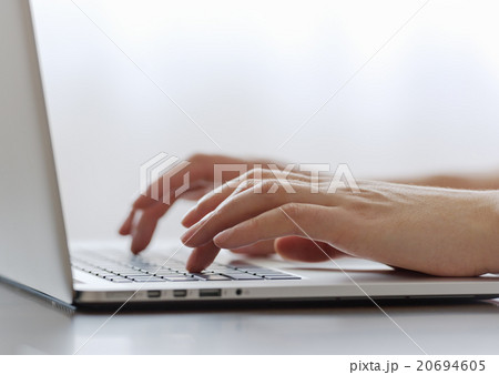 female hands on keyboard female hands on keyboard 20694605