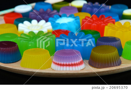 homemade colorful cup jelly 20695370