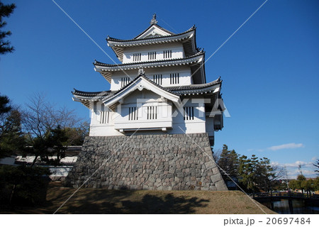 忍城の「天守閣(模擬御三階櫓)」（行田市郷土博物館／埼玉県行田市本丸） 20697484