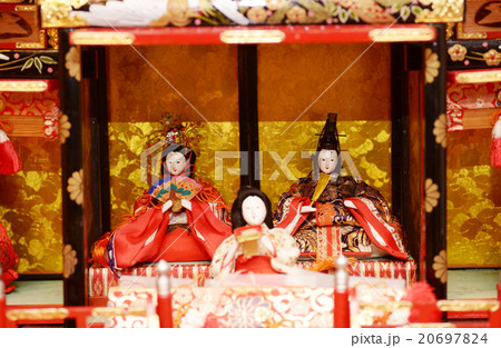 雛人形　雛祭　雛祭り　お内裏様　古式 20697824