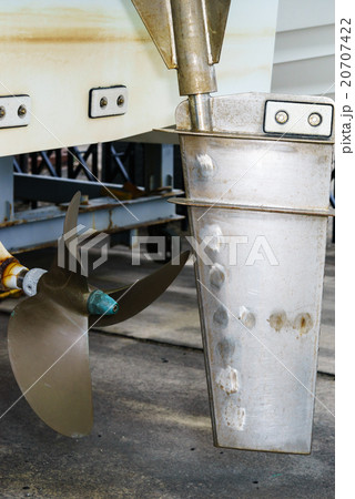 ボートの舵 20707422