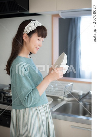 主婦　家事 20708027