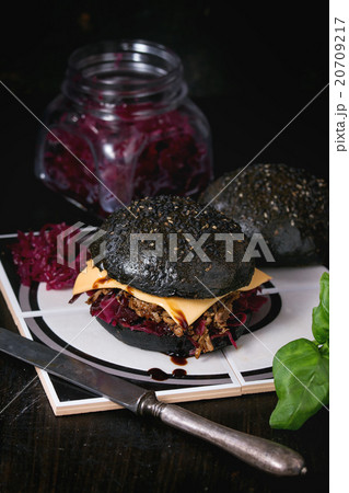 Black burger with stews Black burger with stews 20709217