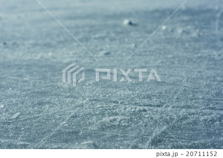 Ice rink bad. 20711152