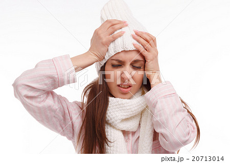 Young sick woman  20713014