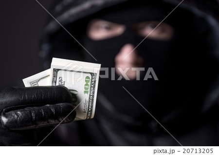 Man holding the money Man holding the money 20713205