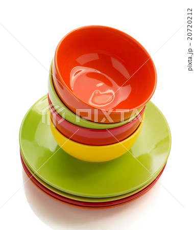 ceramic plate and bowl isolated on white 20720212