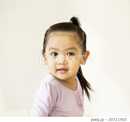 Portrait of Asian baby 20721563