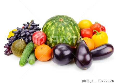 fruit and vegetable isolated on white background 20722176