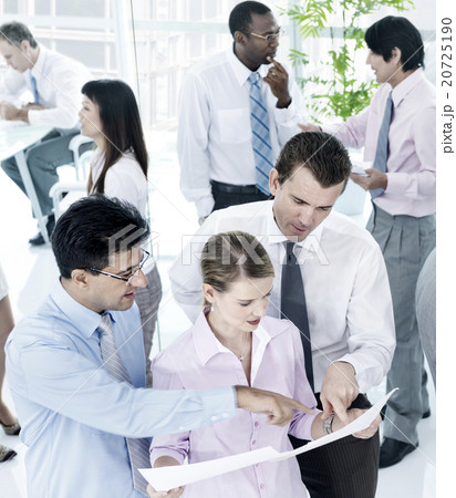 Coworker Meeting Discussion Communication Team Concept 20725190