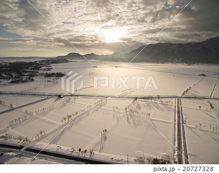 夏井の雪景色(空撮) 20727328