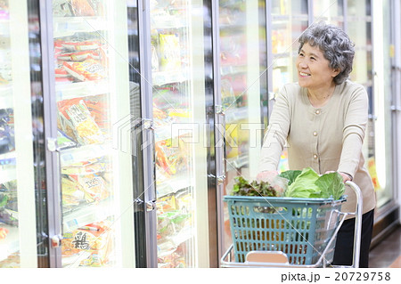 スーパー ショッピング スーパー ショッピング 20729758