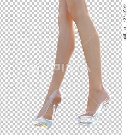 フットケアイメージ　ガラスの靴　透けて見える靴の中の足 perming3DCGイラスト素材 20730550