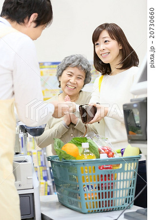 スーパー ショッピング スーパー ショッピング 20730660
