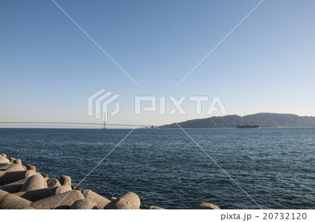 明石海峡大橋と淡路島 明石海峡大橋と淡路島 20732120
