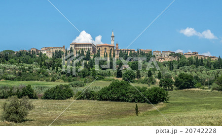 ピエンツア 20742228