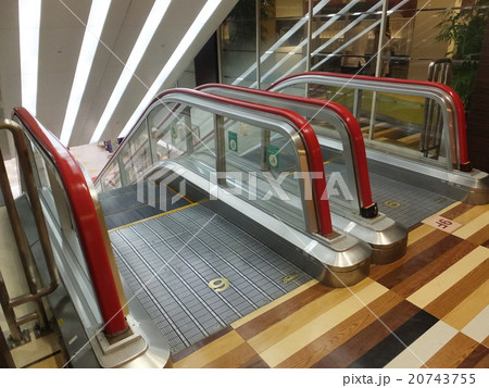 エスカレーター エスカレーター 20743755