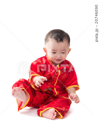 Asian baby in traditional Chinese suit Isolated 20746090