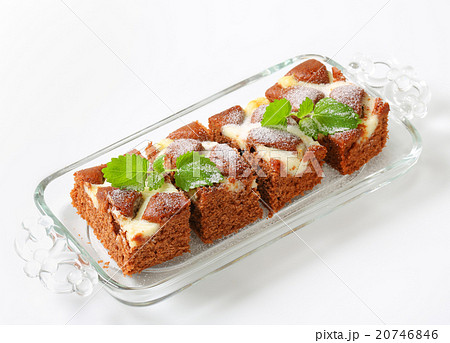 Gingerbread cake with cheese Gingerbread cake with cheese 20746846